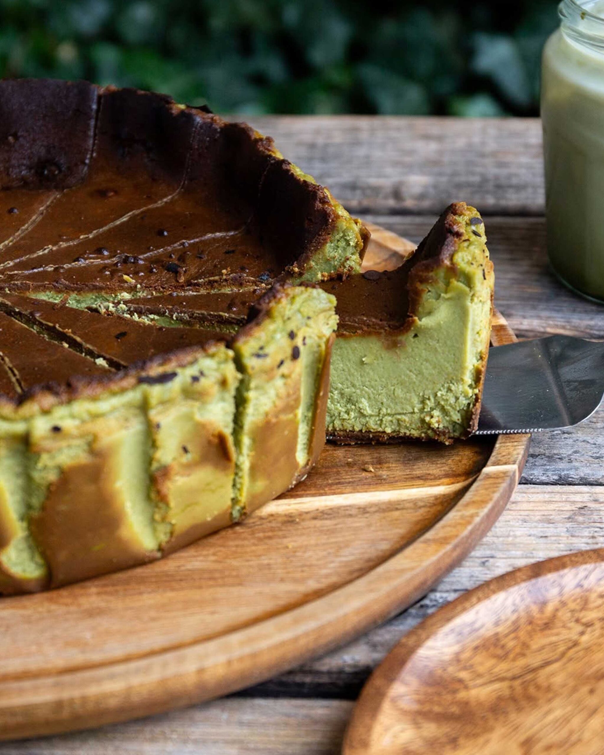 Studio-Exon-Cakesmiths-Cake-Green
